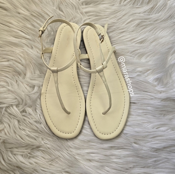 Reformation Thea T-strap Flat Sandal - Picture 3 of 9